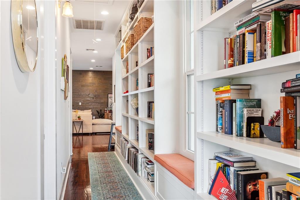 New Orleans, Louisiana 70117, United States, 3 Bedrooms Bedrooms, ,2 BathroomsBathrooms,Residential,Pending,45538