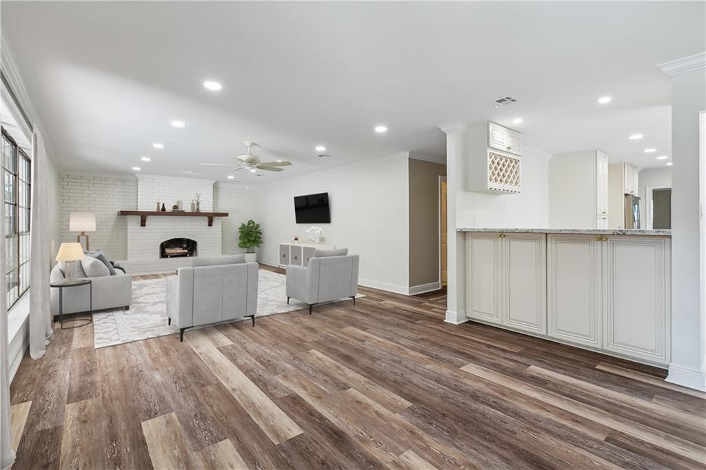4233 BORDEAUX Drive