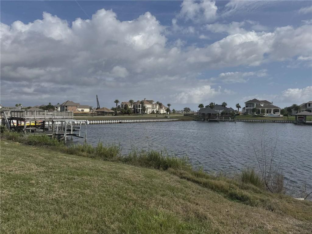 1067 MARINA VILLA SOUTH