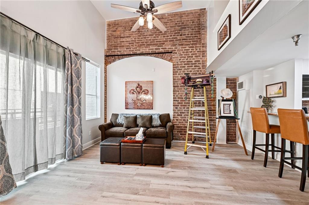 700 COMMERCE Street 314