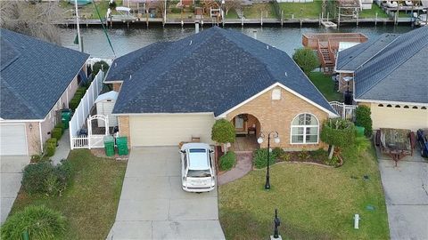 211 CHIMAERA Lane Slidell LA 70458