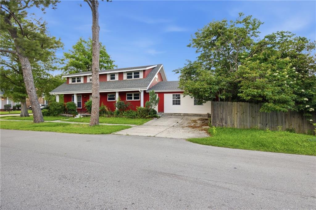 801 ROSA Avenue