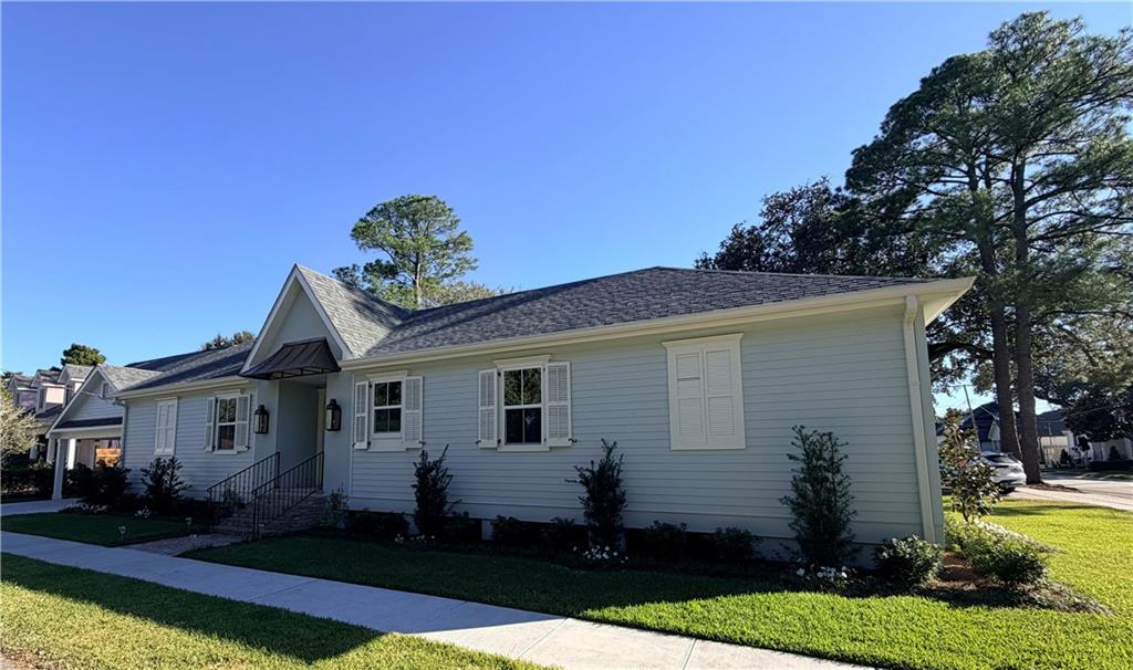 249 N CARROLLTON Avenue