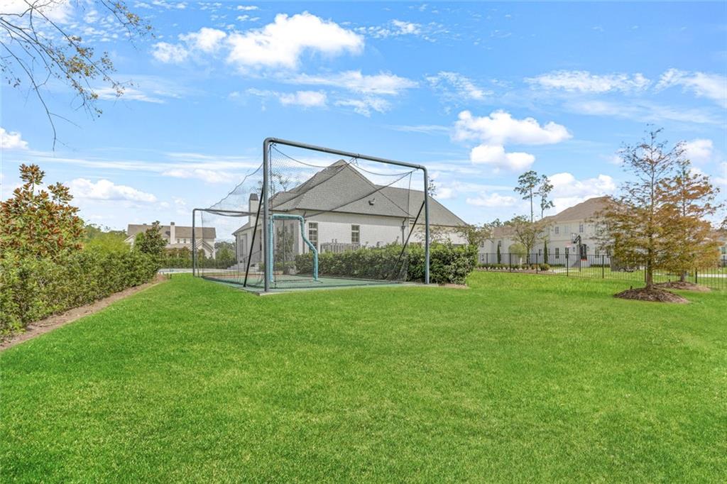 Mandeville, Louisiana 70471, United States, 5 Bedrooms Bedrooms, ,7 BathroomsBathrooms,Residential,Active,128272