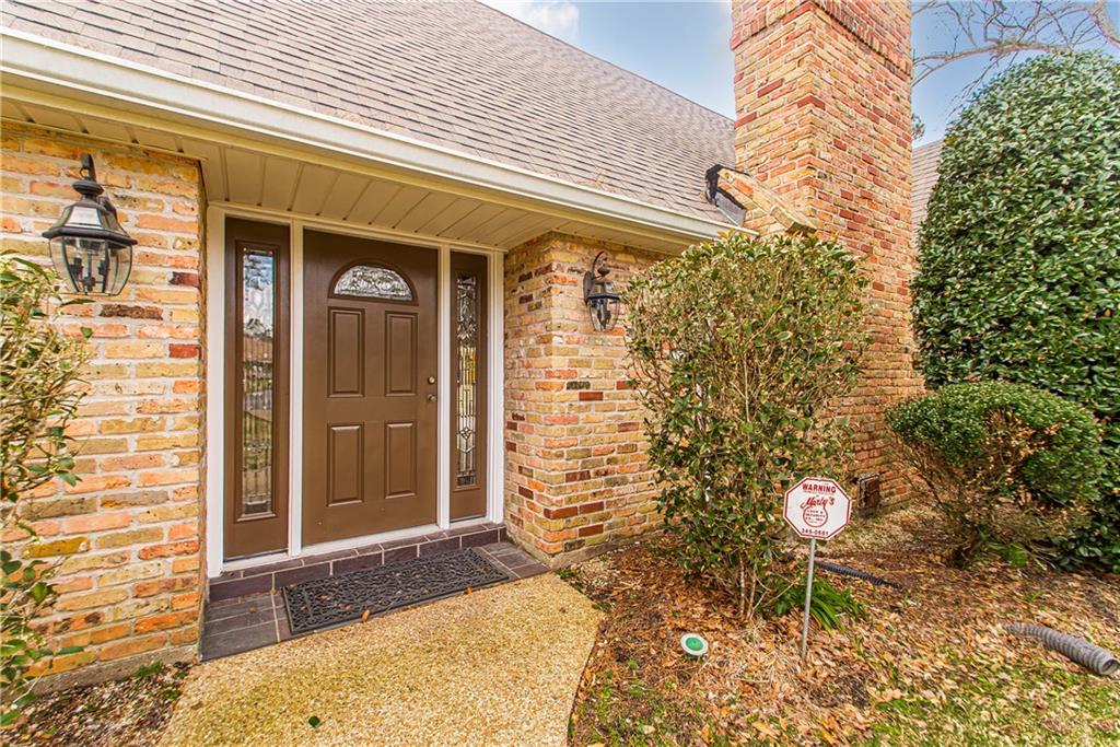 Hammond, Louisiana 70401, United States, 5 Bedrooms Bedrooms, ,4 BathroomsBathrooms,Residential,Pending,9957