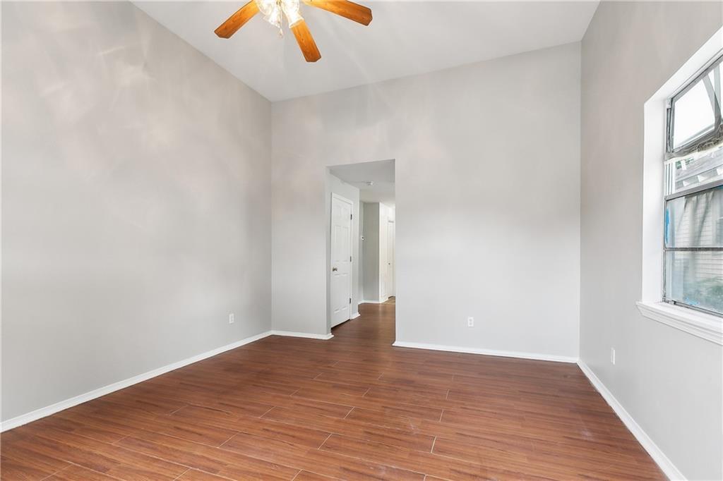 1772 N DORGENOIS Street