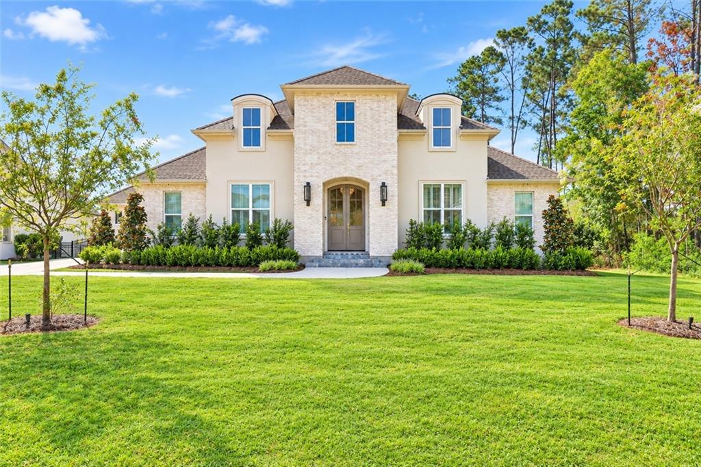 128 JUNIPER Court