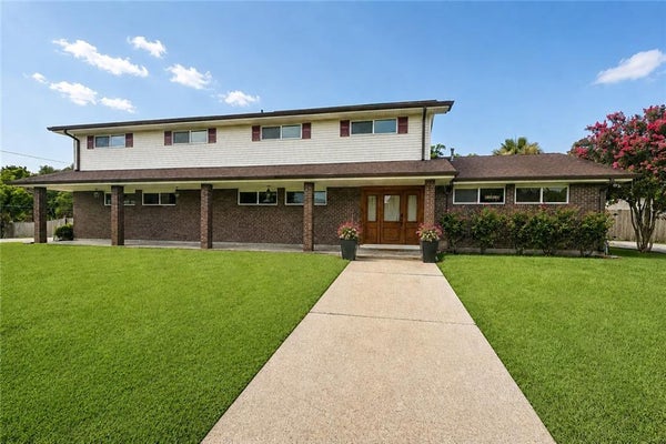 2948 BAYOU RD, SAINT BERNARD, LA 70085 - Image c455e0ce36ac82e738be0d1416b3f9d6/1703610941