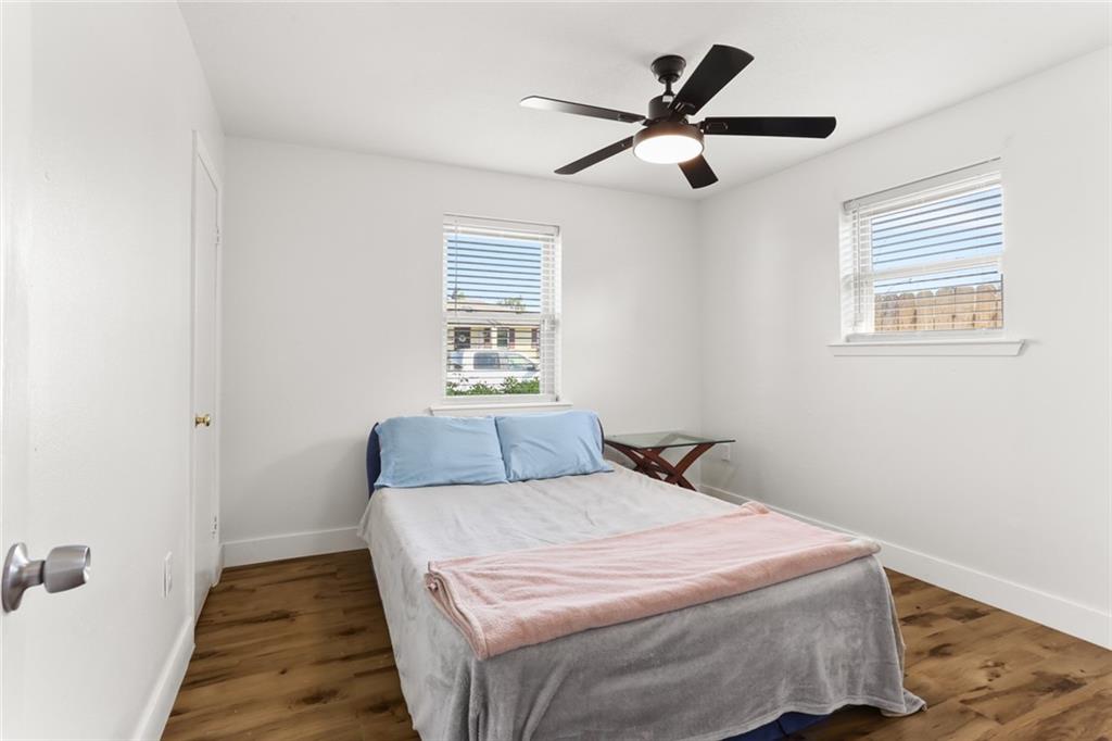 Marrero, Louisiana 70072, United States, 4 Bedrooms Bedrooms, ,2 BathroomsBathrooms,Residential,Pending,61552