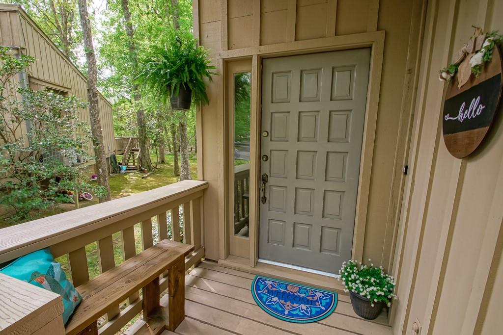 102 CATALPA Lane 206