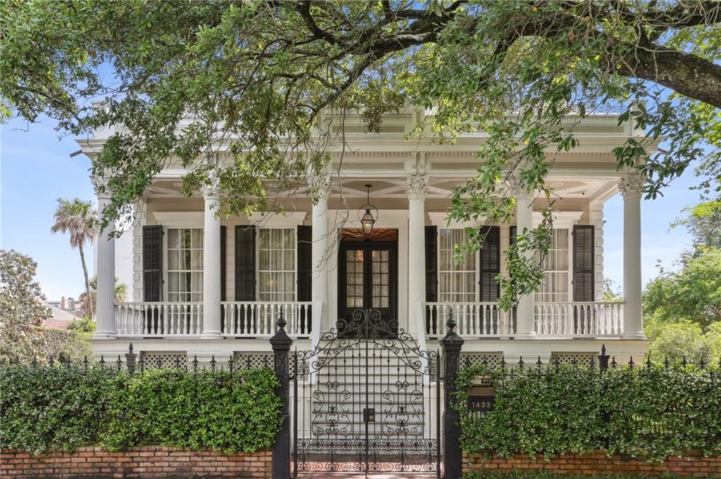 New Orleans, Louisiana 70130, United States, 6 Bedrooms Bedrooms, ,7 BathroomsBathrooms,Residential,Active,212329