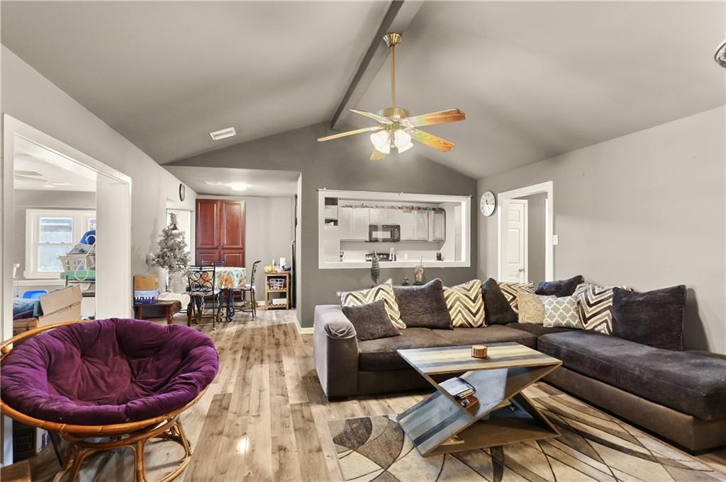 136 WEST HEATHER Drive