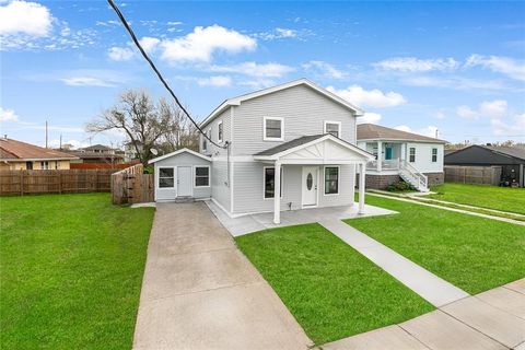 6009 DEBORE Drive New Orleans LA 70126