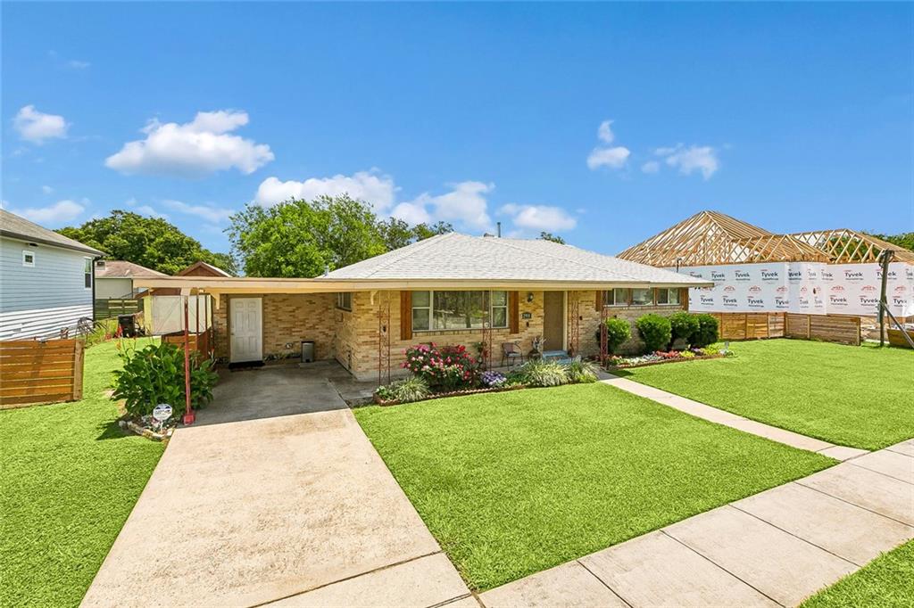 2901 LYNDELL Drive