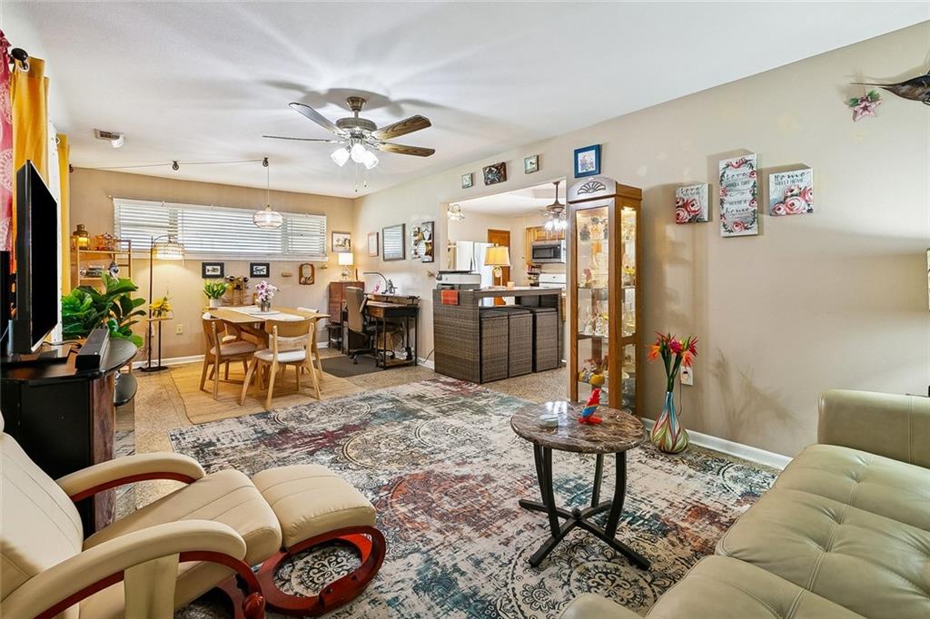 2901 LYNDELL Drive