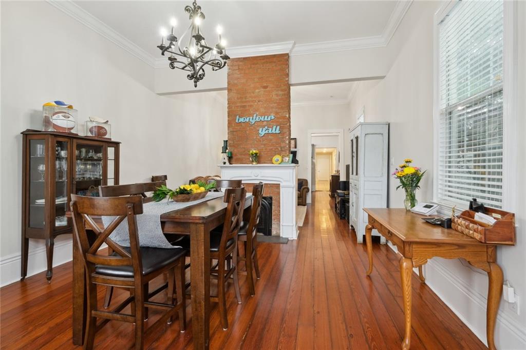 3313 CHIPPEWA Street