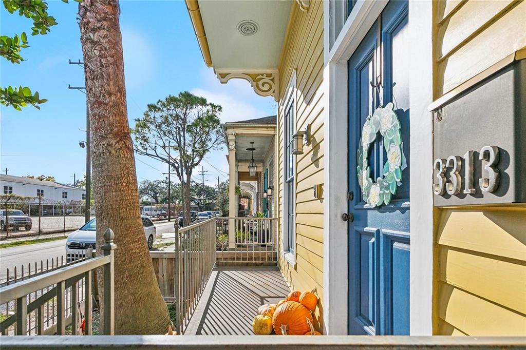 3313 CHIPPEWA Street