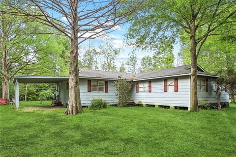 19085 TOWNSHIP Road Covington LA 70435