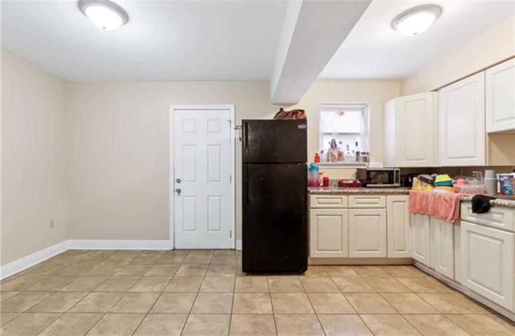 6930-6932 BUNKER HILL Road
