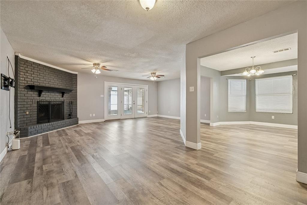 2804 MOSS Lane