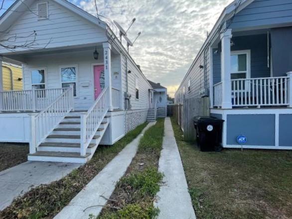 2429 ALMONASTERS Avenue