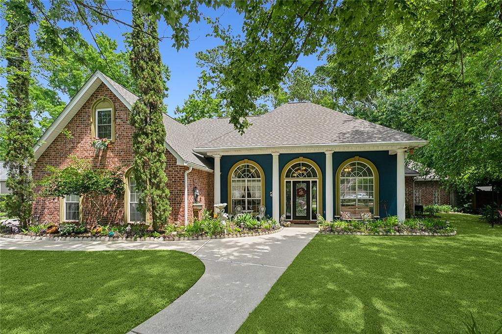 View Mandeville, LA 70471 house