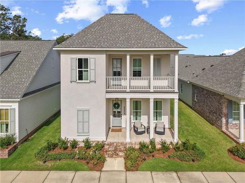 Photo of 821 CANE LOOP Alley, Covington, LA 70433 (MLS # 2560628)