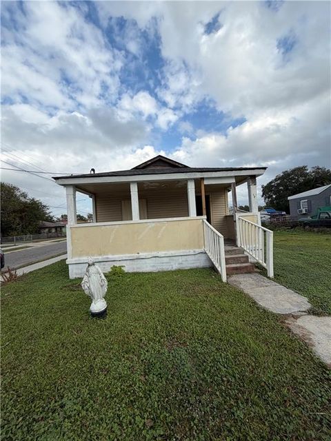 4577 LAINE Avenue New Orleans LA 70126