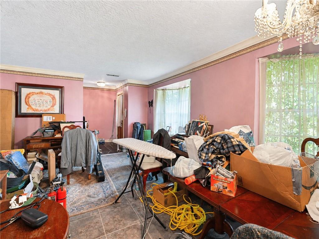 29 FORSTALL Avenue