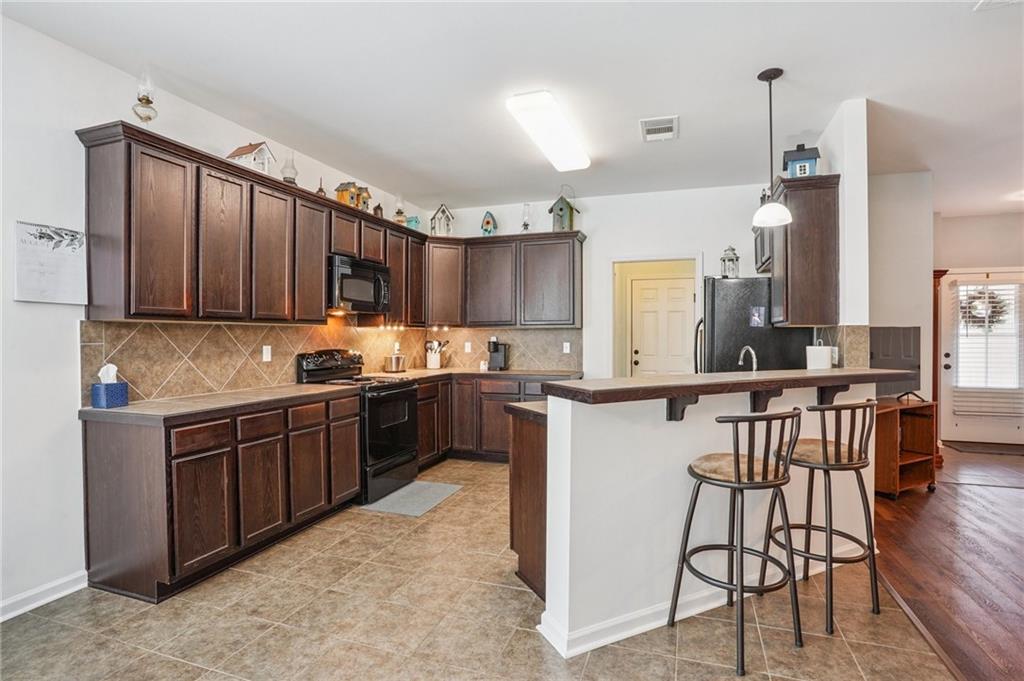 537 PINEY PLAINS Lane