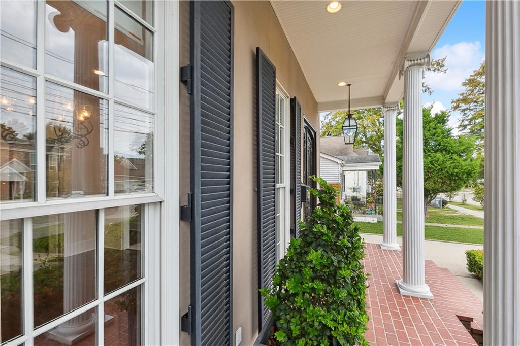 416 METAIRIE LAWN Drive