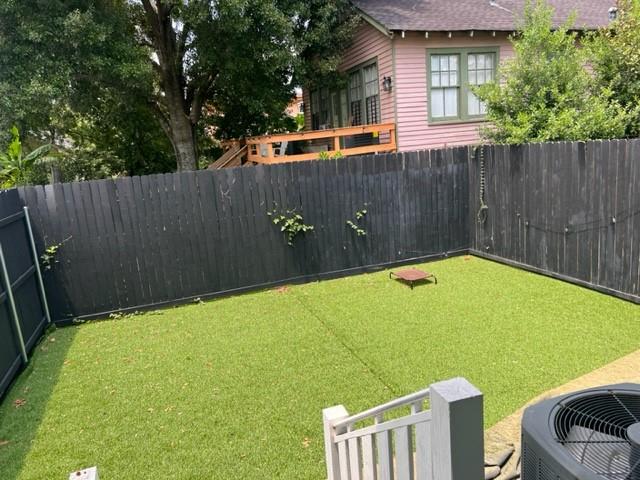 New Orleans, Louisiana 70115, United States, 2 Bedrooms Bedrooms, ,1 BathroomBathrooms,Residential,Pending,60898