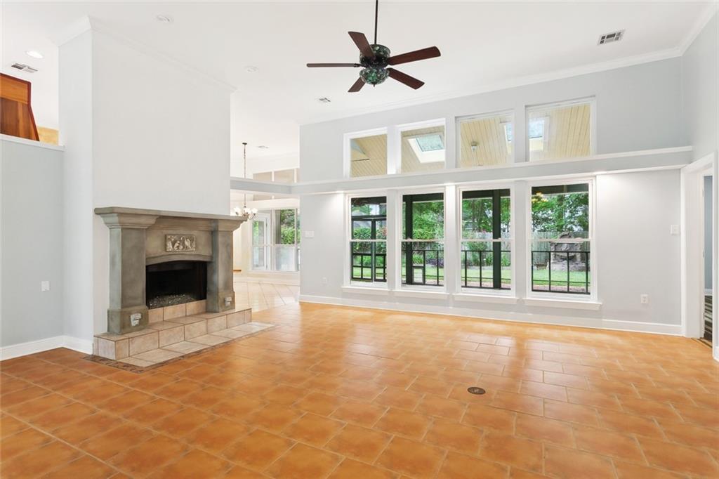 1306 WOODMERE Drive