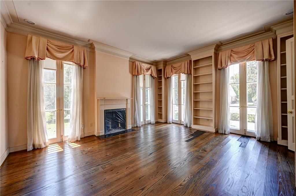 72 CHATEAU MAGDELAINE Drive