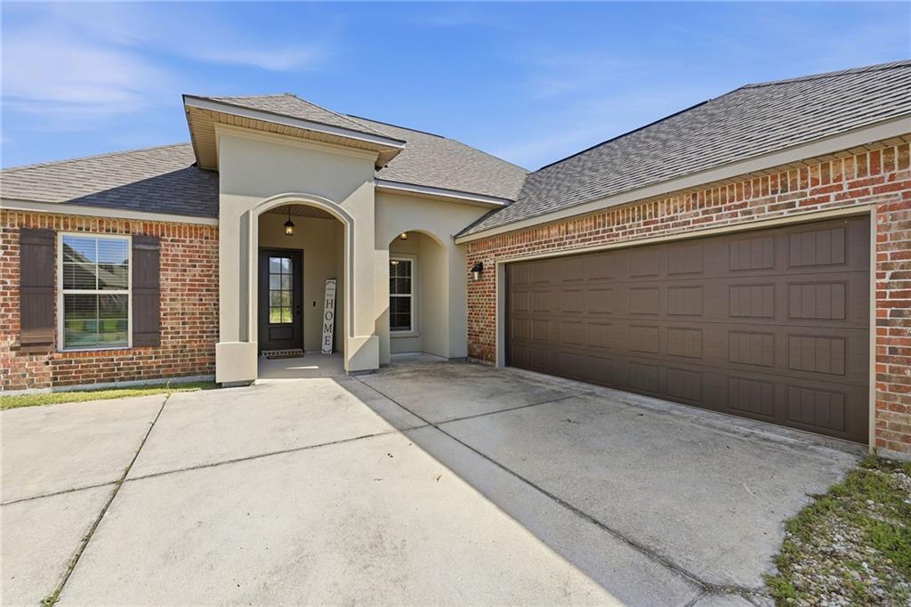 20291 LONG LAKE Drive