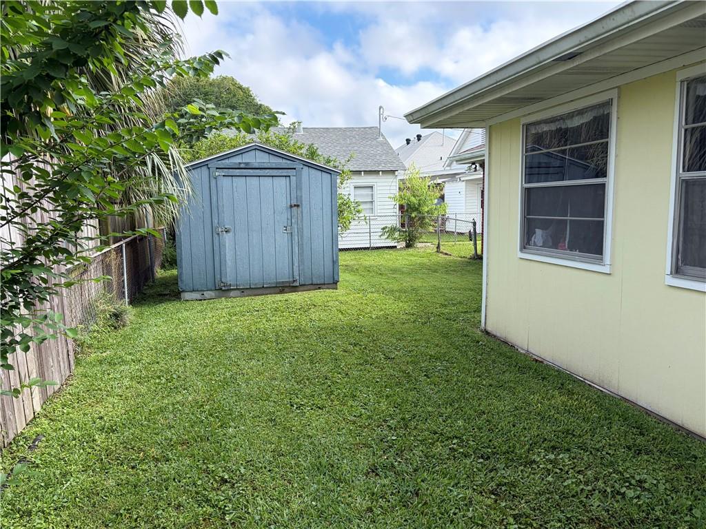 195 97 METAIRIE Court