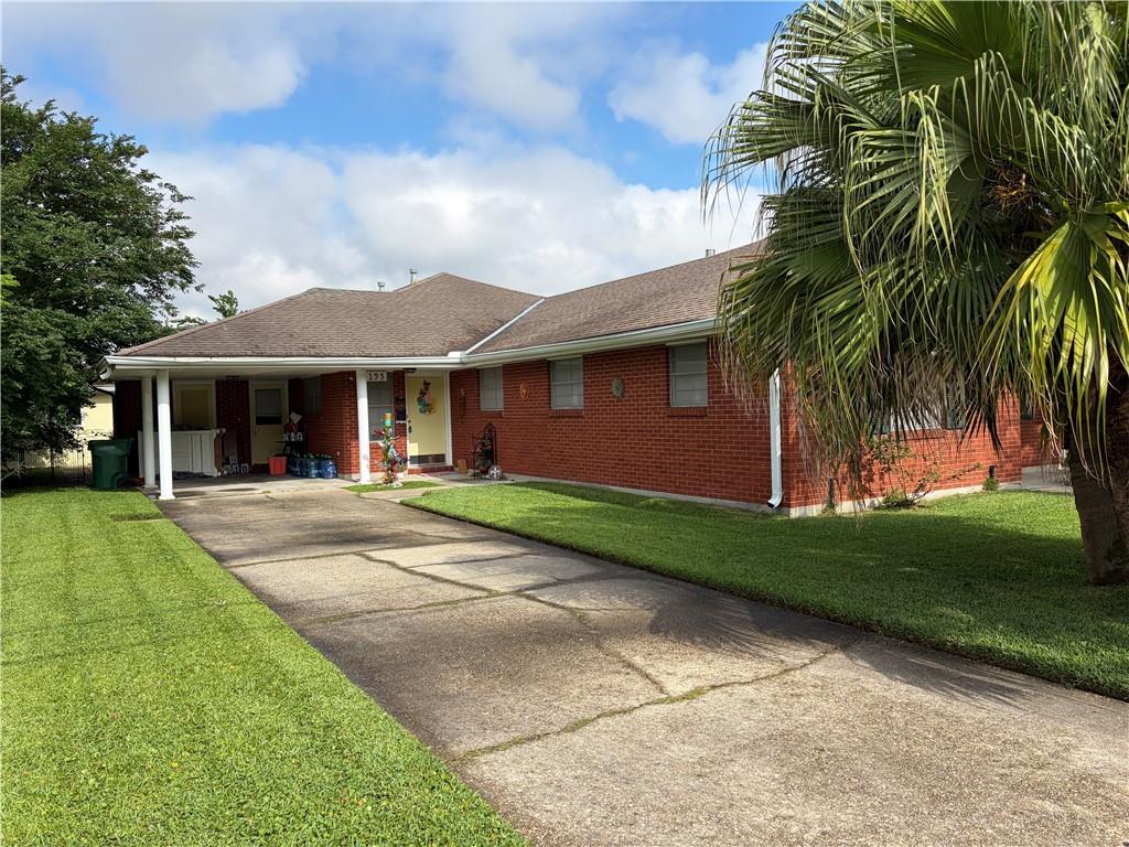195 97 METAIRIE Court