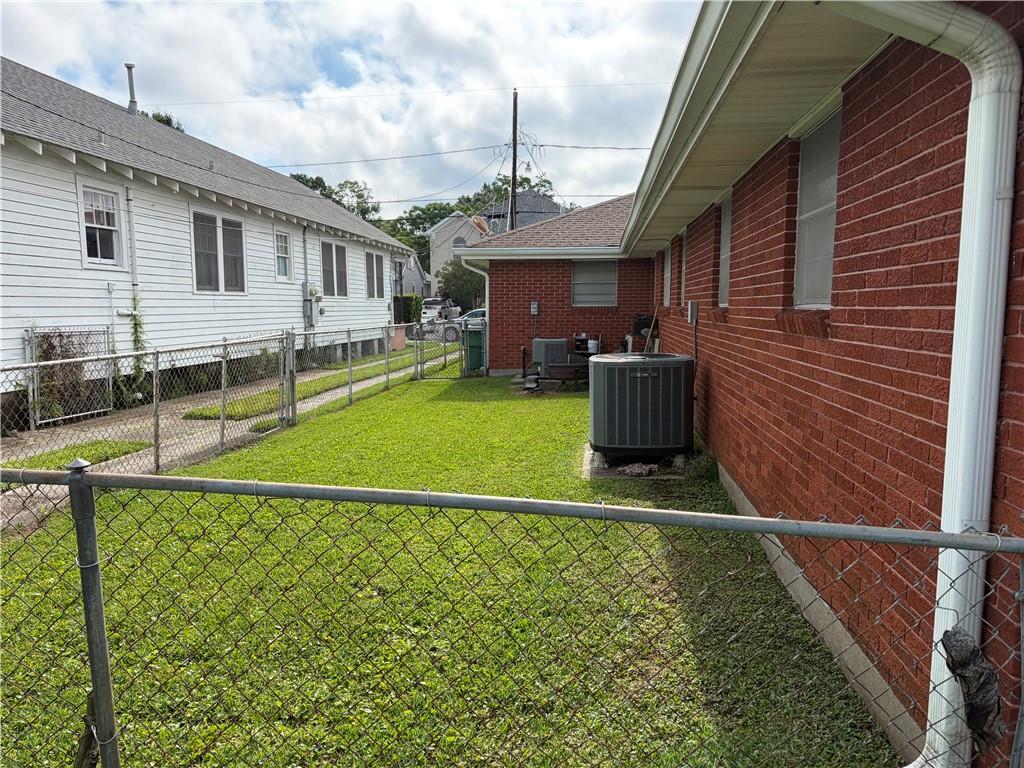 195 97 METAIRIE Court