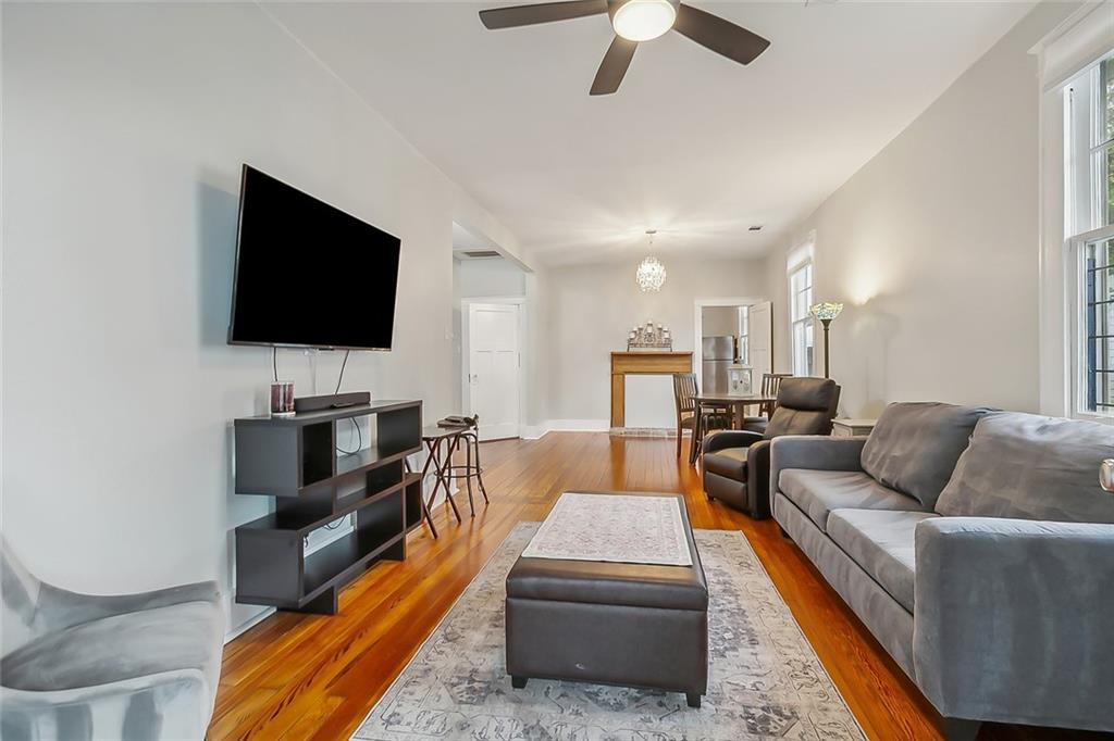 New Orleans, Louisiana 70119, United States, 2 Bedrooms Bedrooms, ,1 BathroomBathrooms,Residential,Active,44979