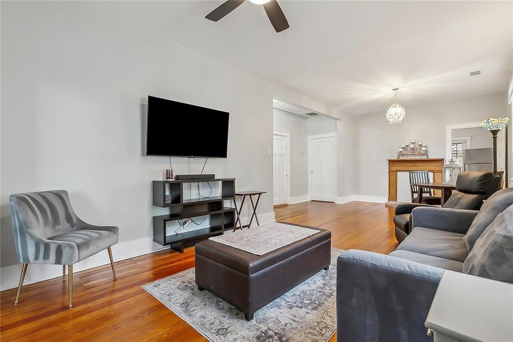New Orleans, Louisiana 70119, United States, 2 Bedrooms Bedrooms, ,1 BathroomBathrooms,Residential,Active,44979