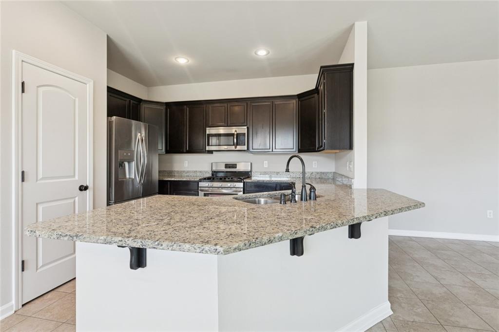 40032 COTTONWOOD Boulevard