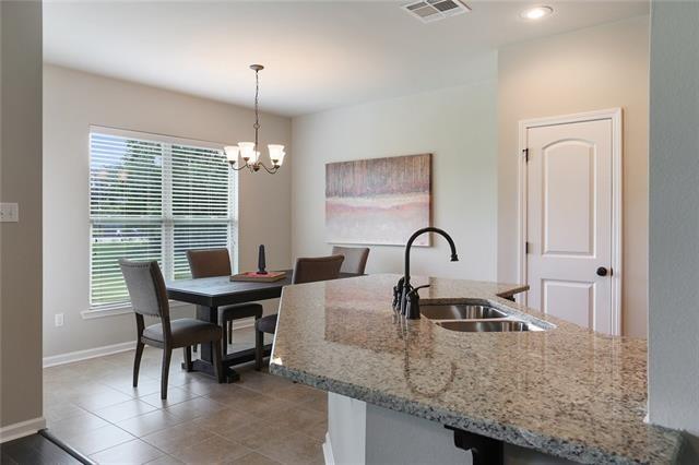 40032 COTTONWOOD Boulevard