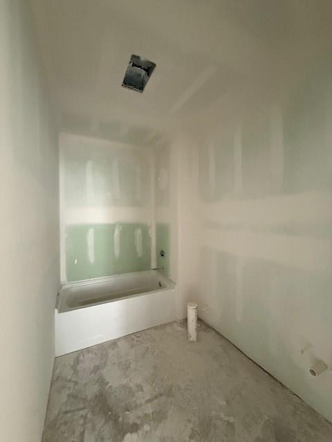 527 NEL Court