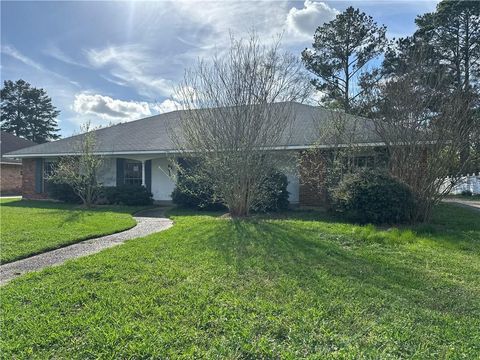 1346 HAVENWOOD Drive Baton Rouge LA 70815