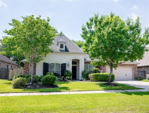 Photo of 650 HIGHLANDS Drive, Slidell, LA 70458 (MLS # 2558546)