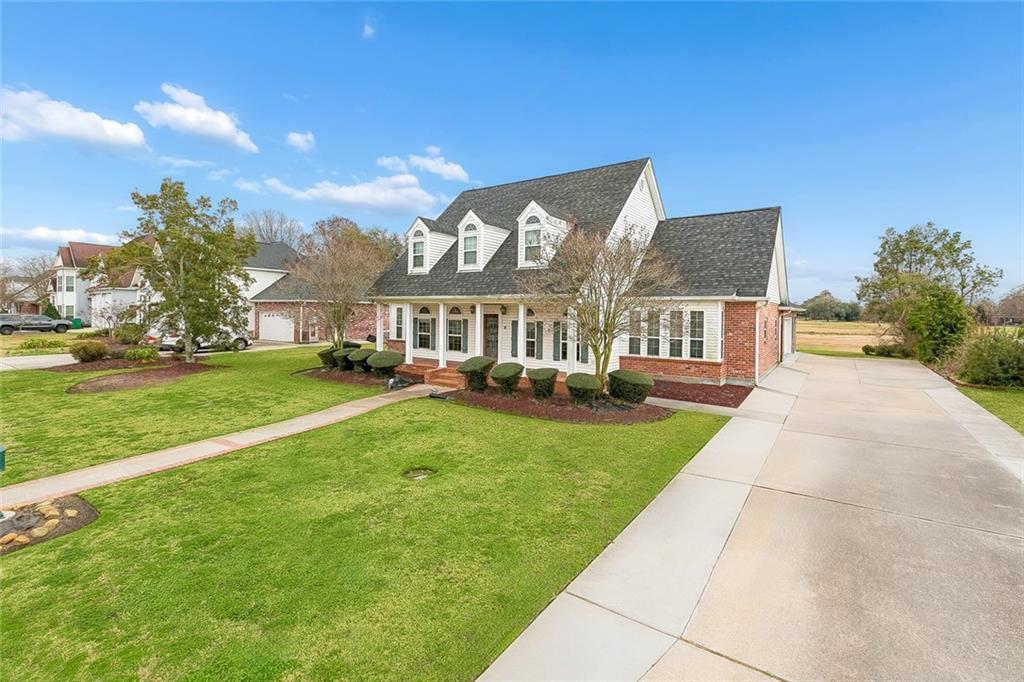 1304 LAKE LOUISE Drive