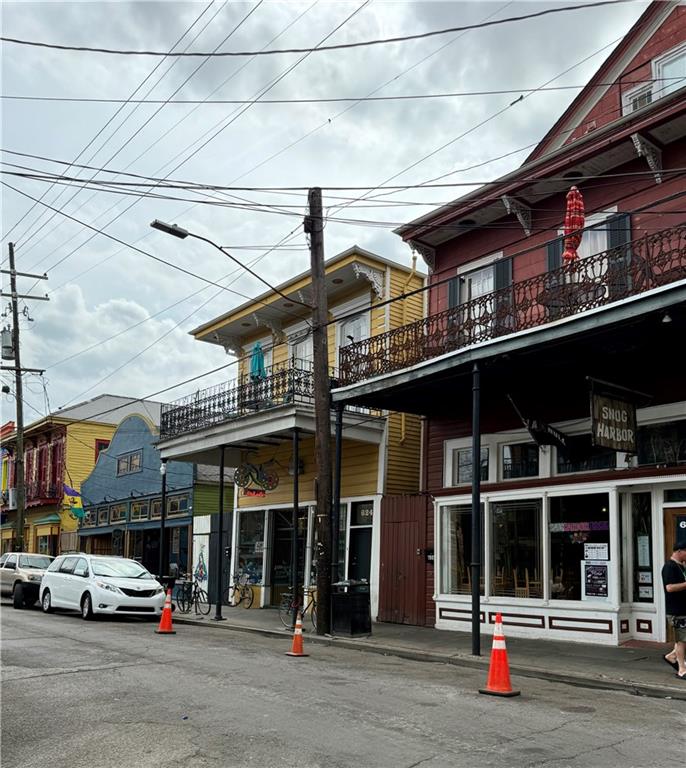 620-24 FRENCHMEN Street