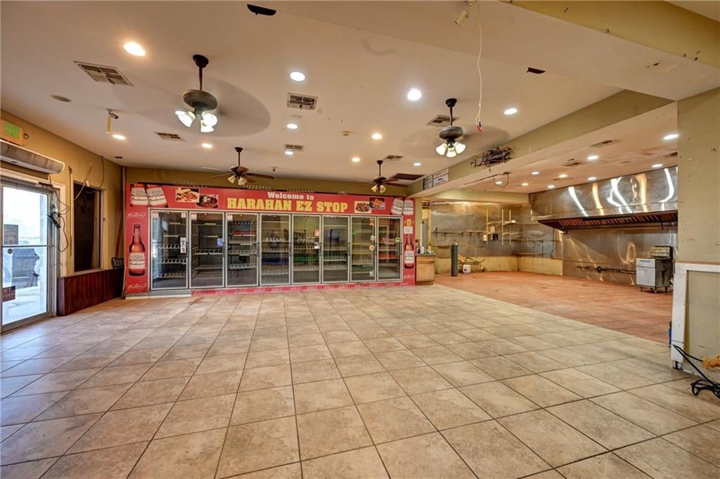 6200 JEFFERSON Highway
