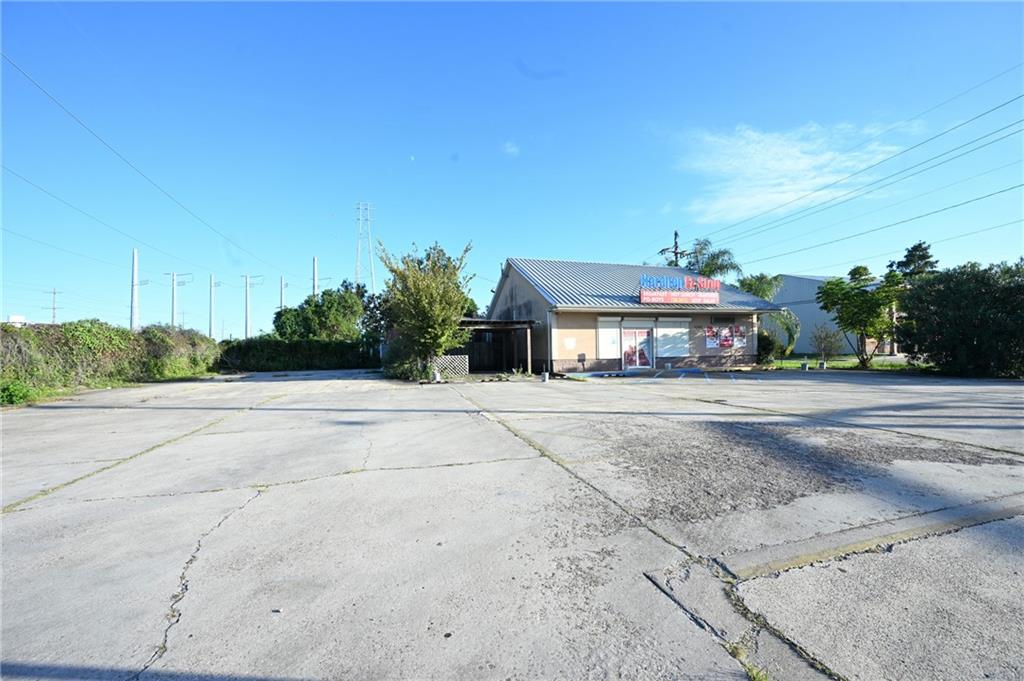 6200 JEFFERSON Highway