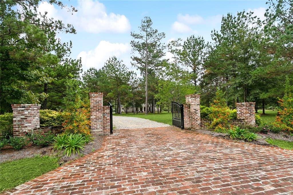 79376 MONEY HILL Parkway